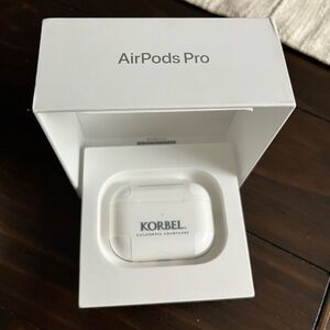 NIB Apple Air Pods Pro 2